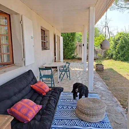 Maison De Famille Avec Jardin Pres De La Charente